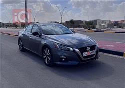 نيسان ألتيما